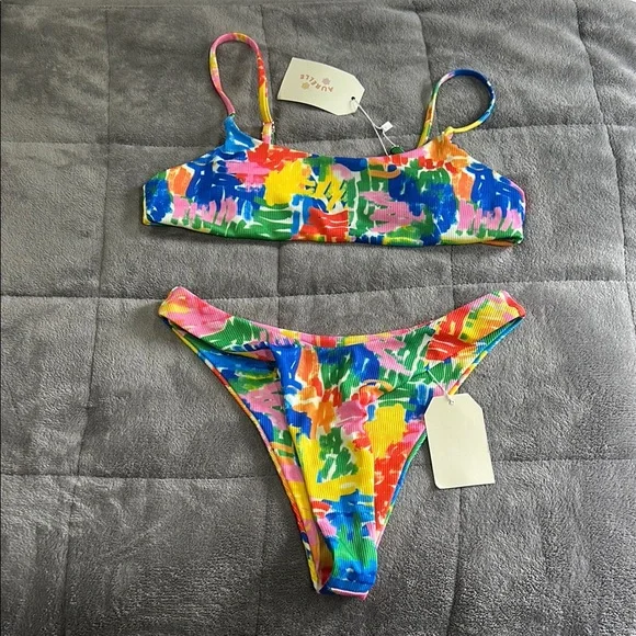 Colorful Abstract Bikini Set - Picture 2 of 7